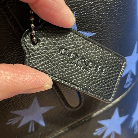 Coach Handbag - Picture 12 of 16